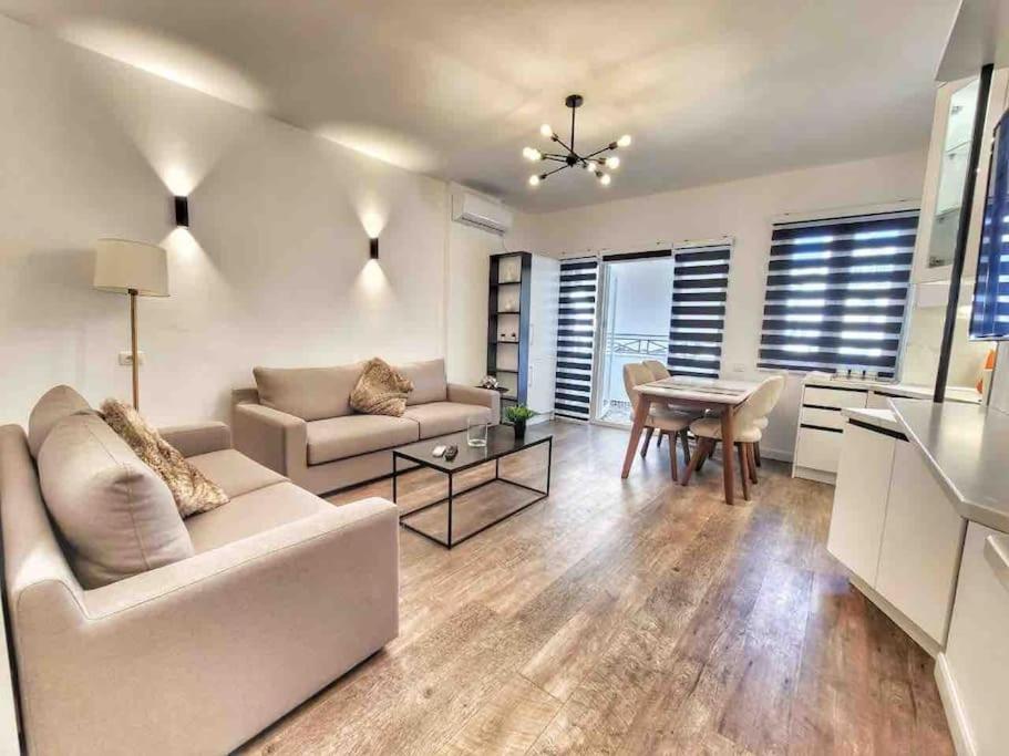 53° Bs Skanderbeg City Center Comfort Tirana Zewnętrze zdjęcie